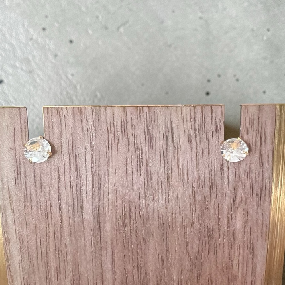 Delicate 14KGP over silver Clear Crystal Stud Earrings